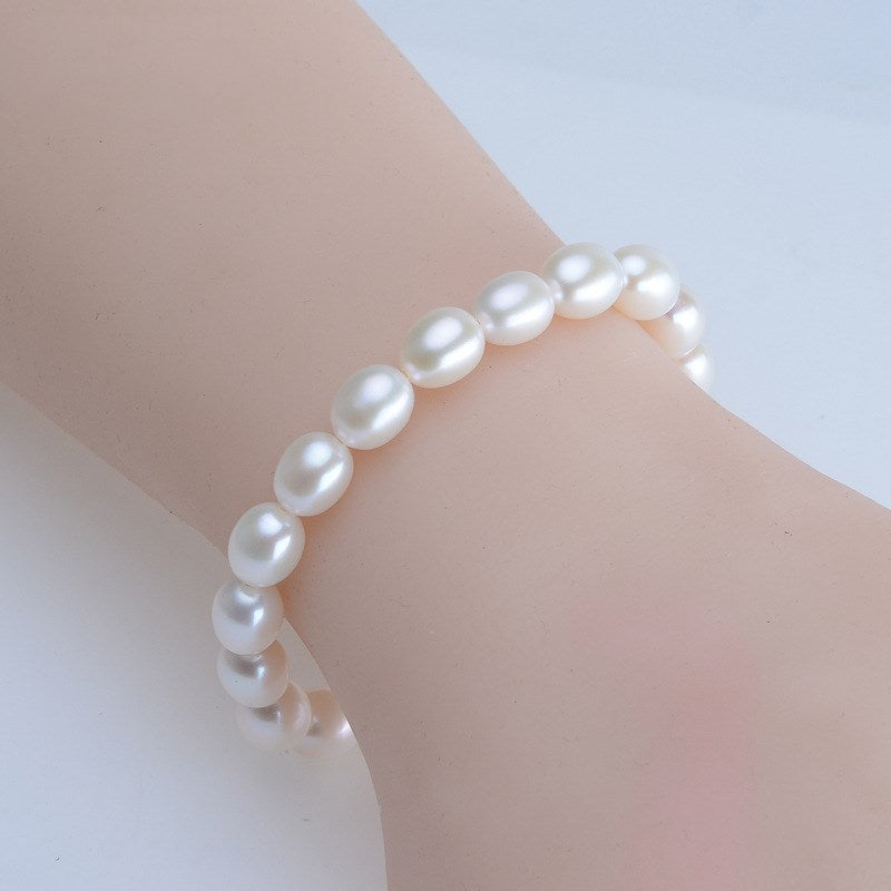 Rice-shaped pearl bracelet