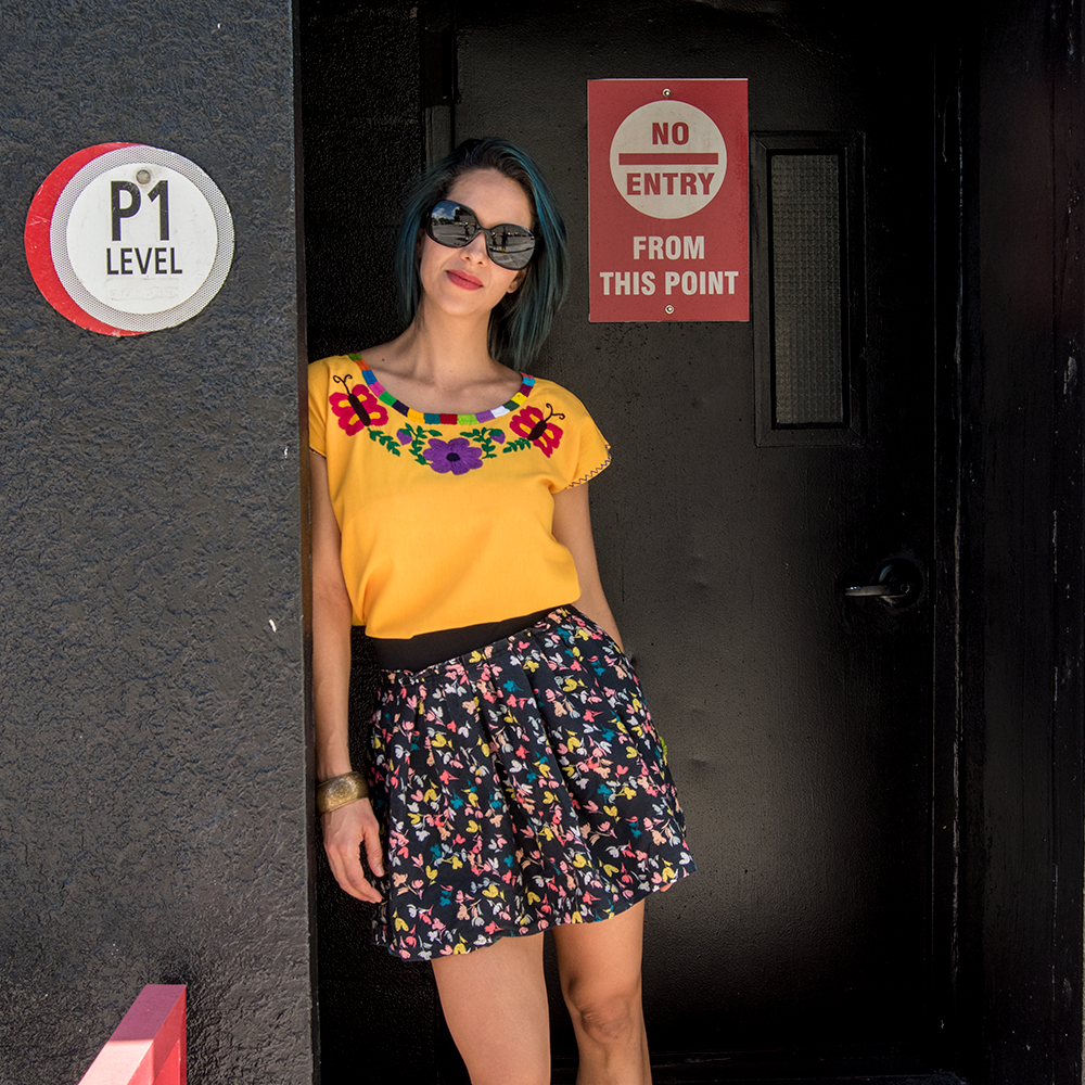 Embroidered blouse with flowers