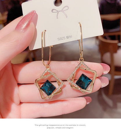 Geometric Tripple Squares Earrings