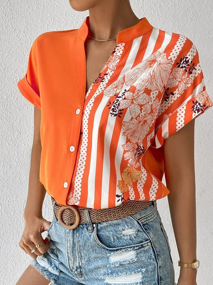 Short Sleeve Printed V-neck Blouse with Buttons