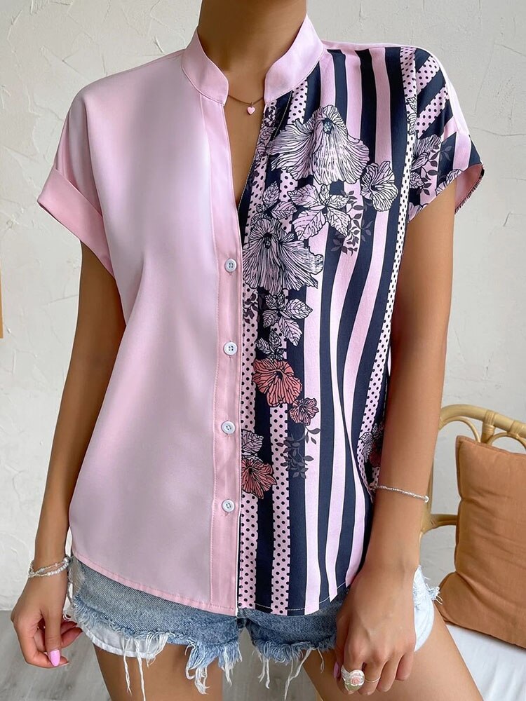 Short Sleeve Printed V-neck Blouse with Buttons