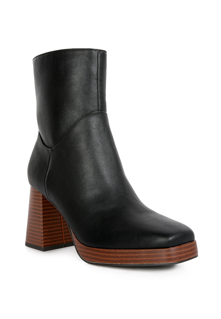 couts high ankle heel boots