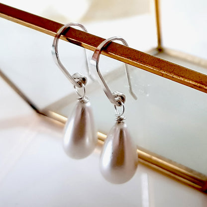 Dew Drop - Teardrop Shell Pearl Earrings