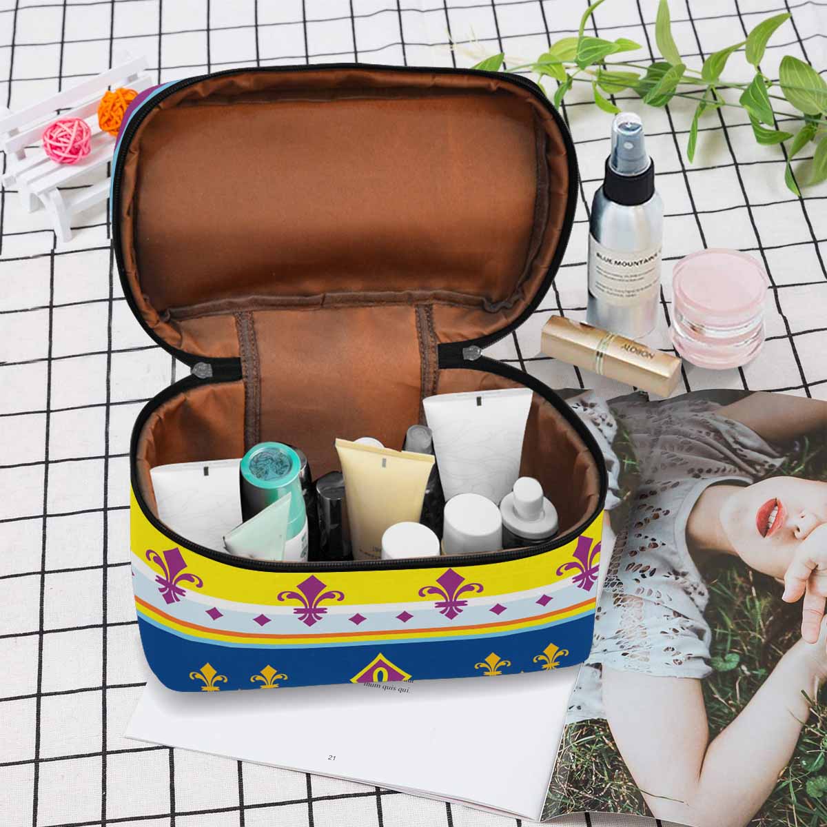 Cosmetic Bag, Travel Case - B62569