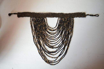 Multi-Strand Choker Necklace (Black Curve)