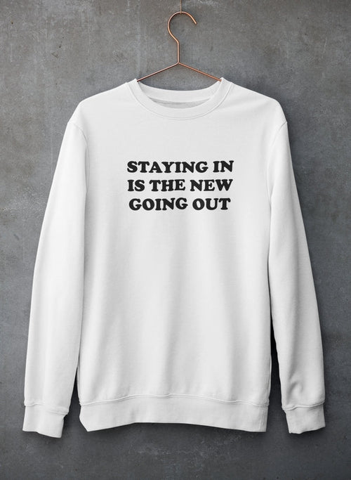 Binnen blijven is het nieuwe sweatshirt voor uitgaan 